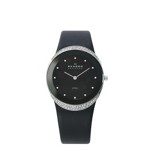 Black Leather Women's Two Hand Watch