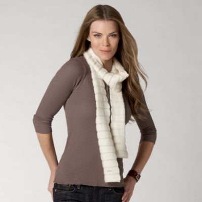 cold weather,knit,knits,pleating,gift