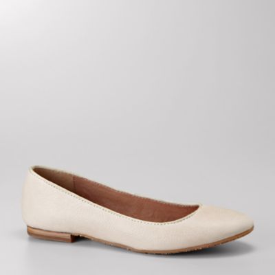 Fossil Saxon Leather Flat