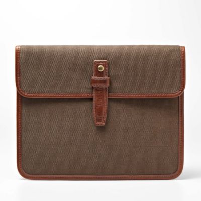 MLG0171345C - Dillon Tablet Sleeve