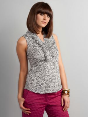 City Stretch Print Sleeveless Ruffle Shirt