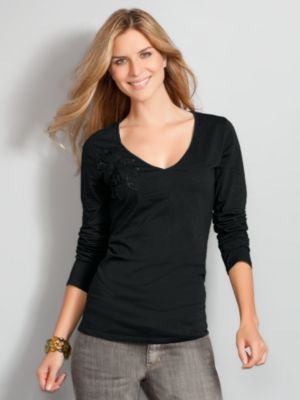 X Applique, M Applique