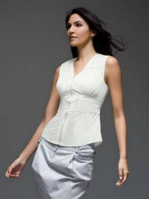NY&amp;C Red Label Sleeveless Zip Shirt
